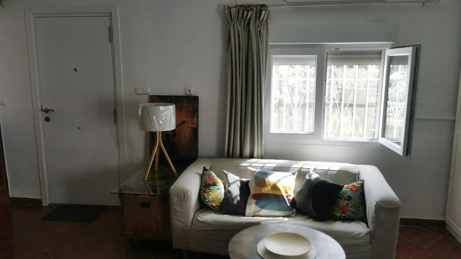 Las Tres Macetas Málaga Apartamento